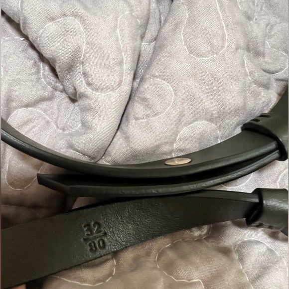 PRADA BELT - Picture 5 of 8